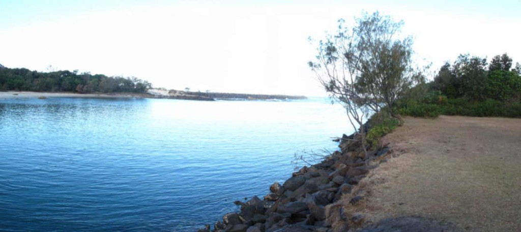 Pano: Brunswick Heads River